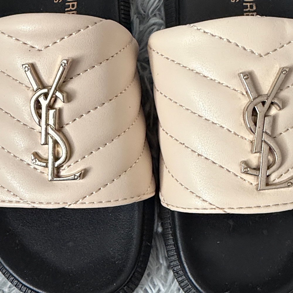 Saint Laurent Beige Quilted Logo Slide Sandals - Picture 2 of 4